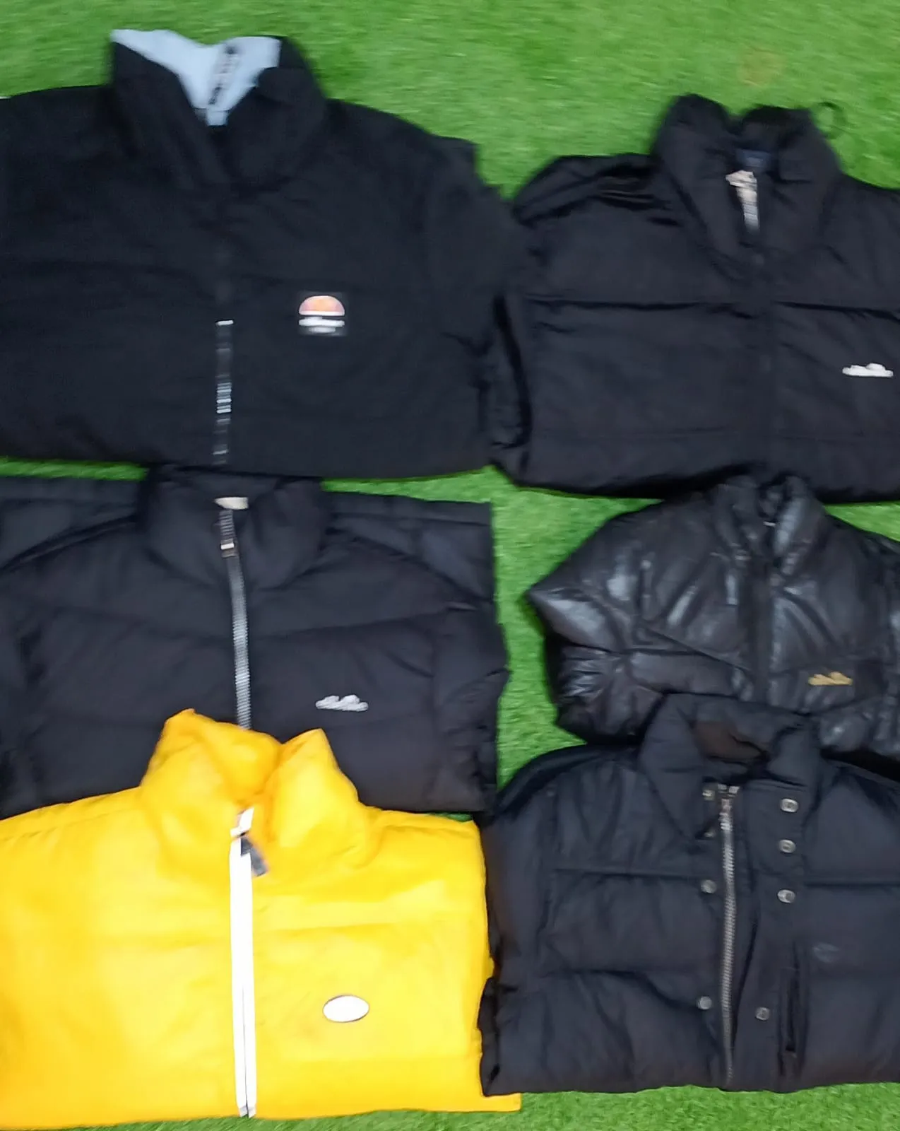 BRANDED ELLESSE PUFFER JACKETS