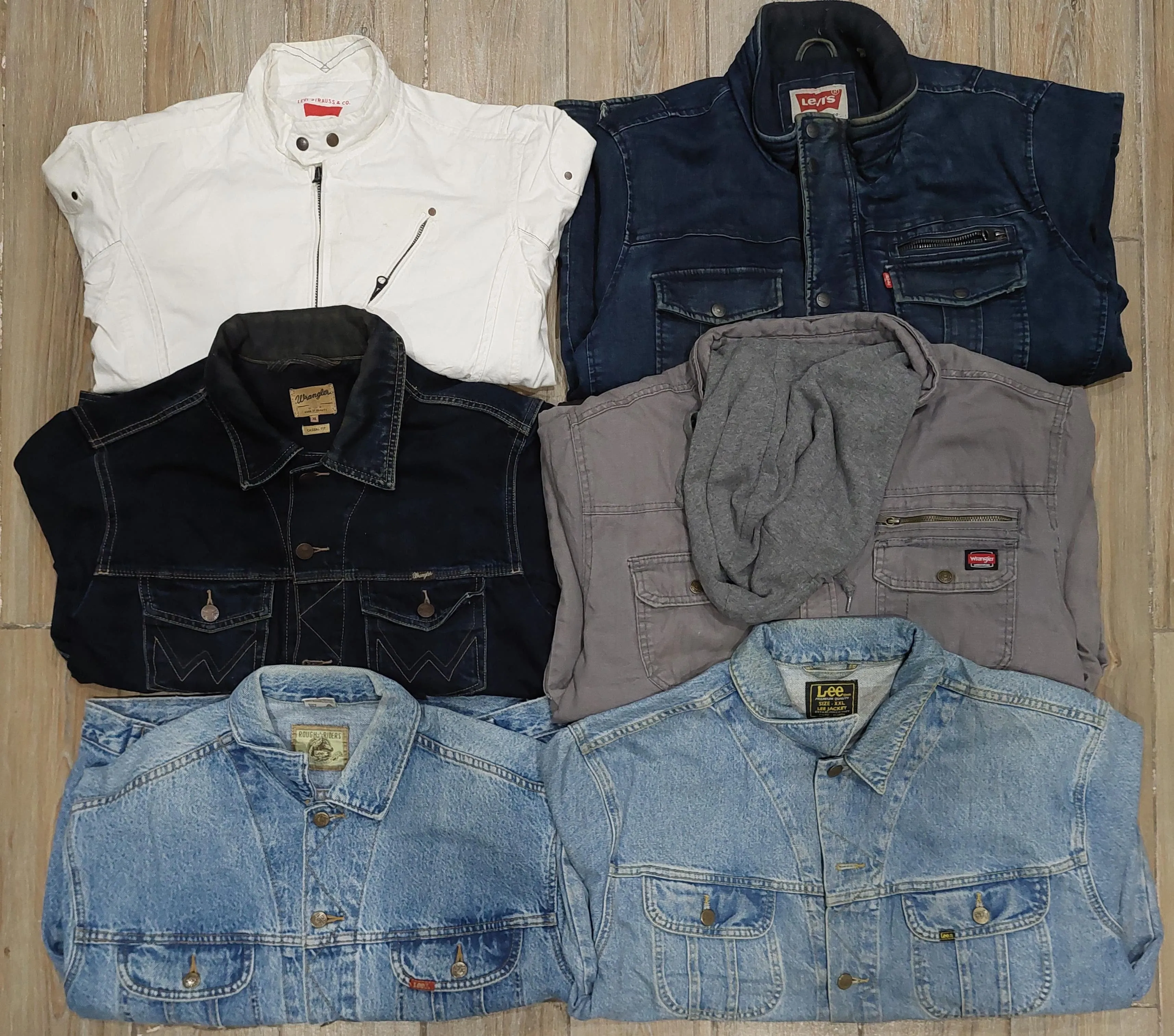 Branded Levi's Lee Wrangler Denim Jackets - 35 Pieces