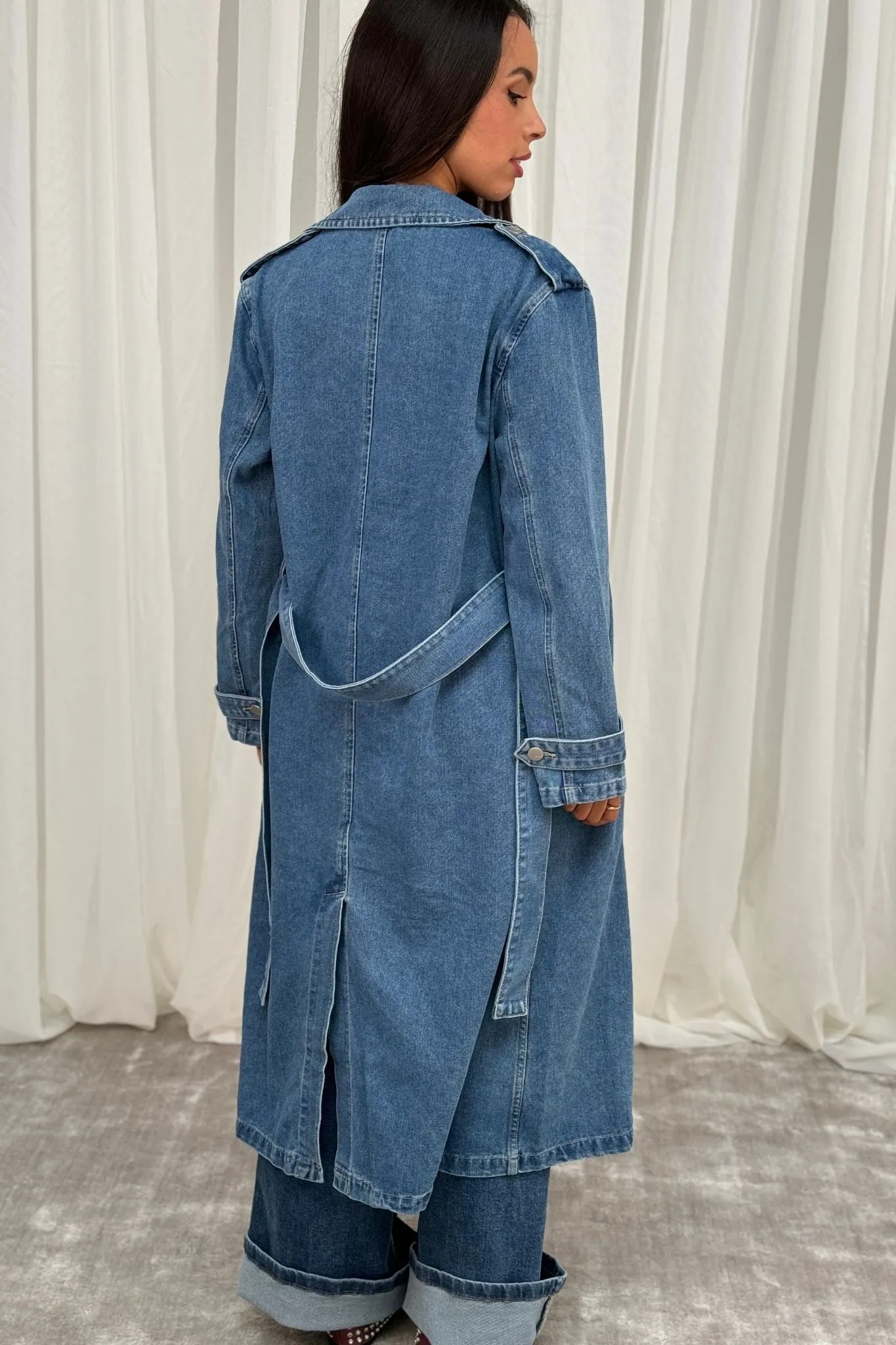 Lynne Denim Trench Coat In Mid Wash